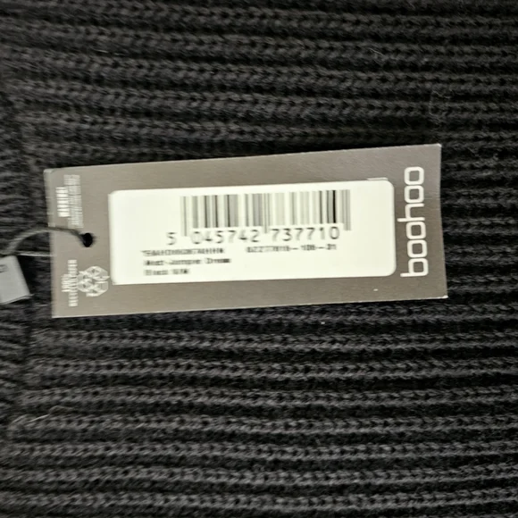 Boohoo Cozy Black Knit Sweater Dress - Picture 7 of 7